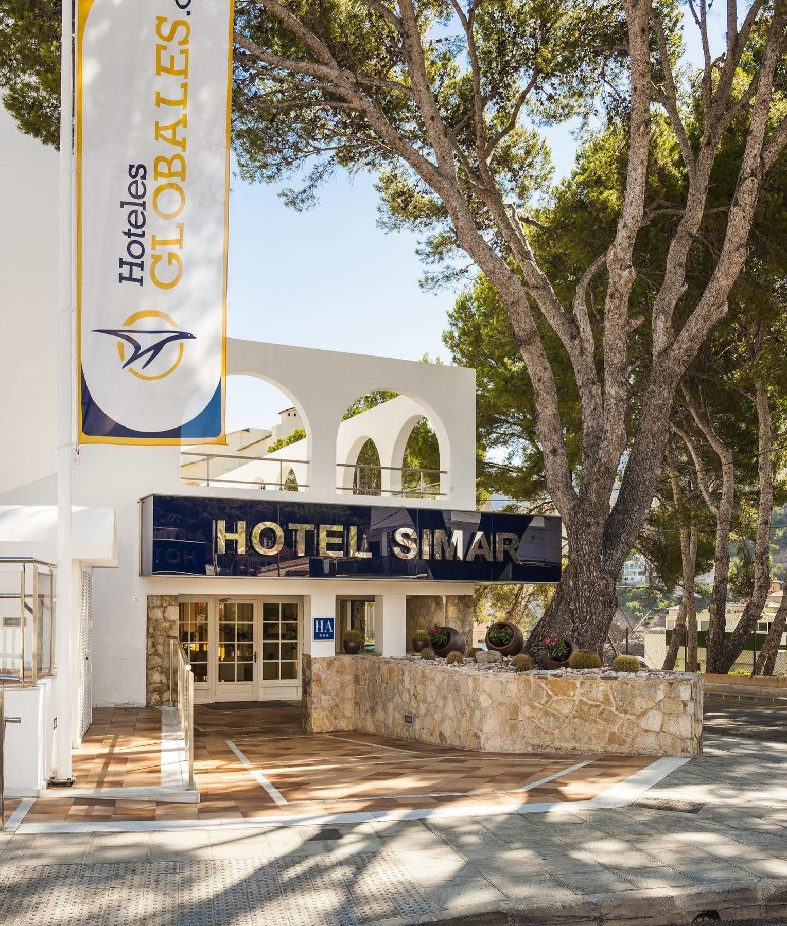 格罗贝尔西马酒店 Cala de Sant Vicenc 外观 照片