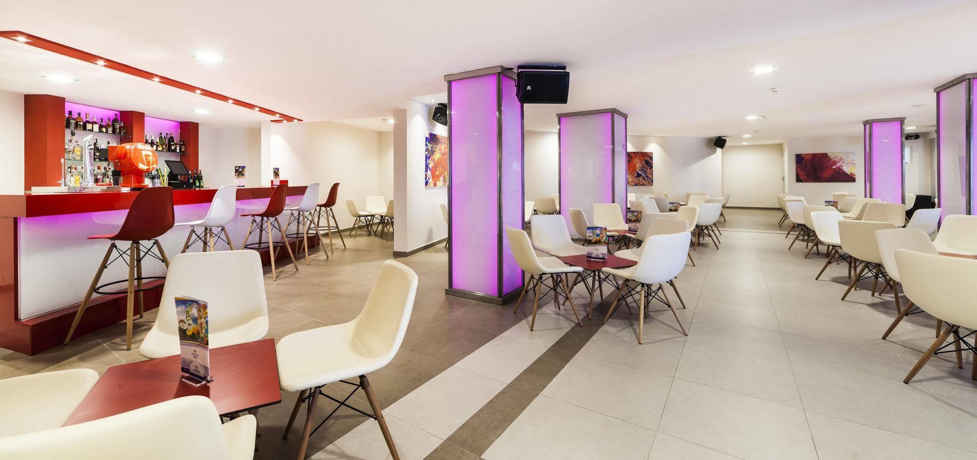 格罗贝尔西马酒店 Cala de Sant Vicenc 外观 照片